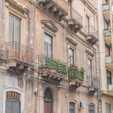 Station House Riccardo Apartment *