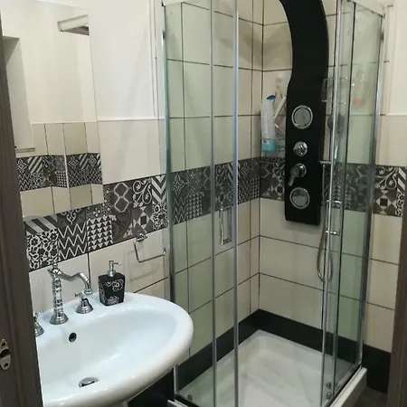 Station House Riccardo Apartment Catania