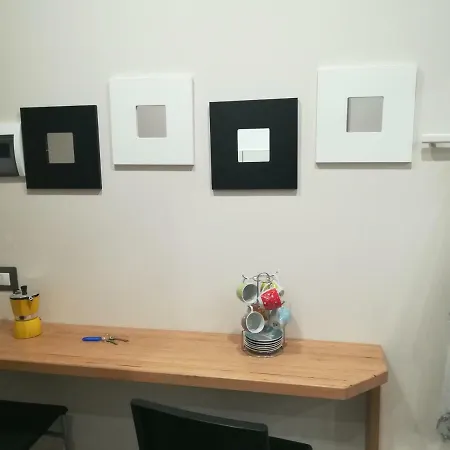 Station House Riccardo Apartment *